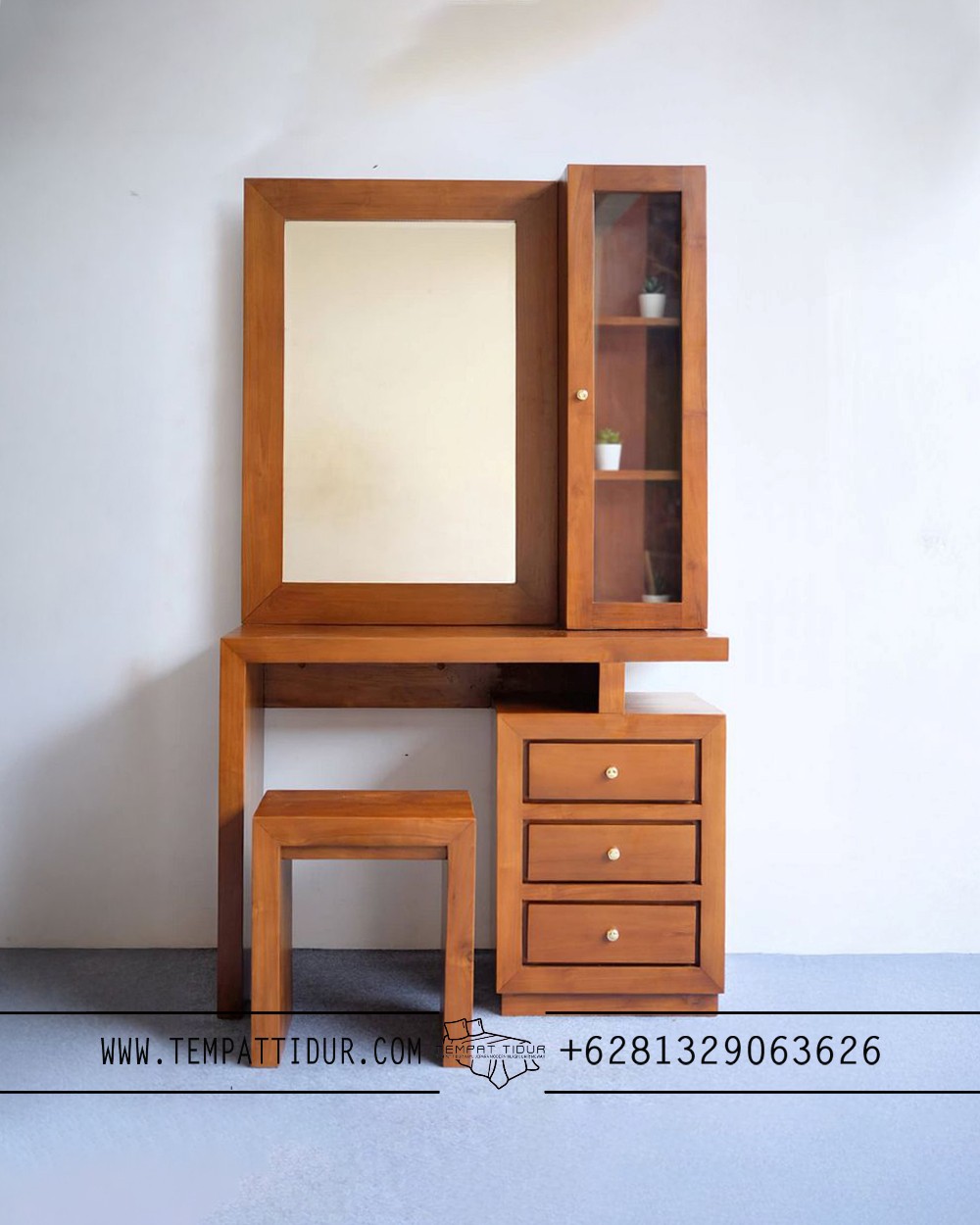 Meja rias minimalis kayu jati jepara + stool TT-111